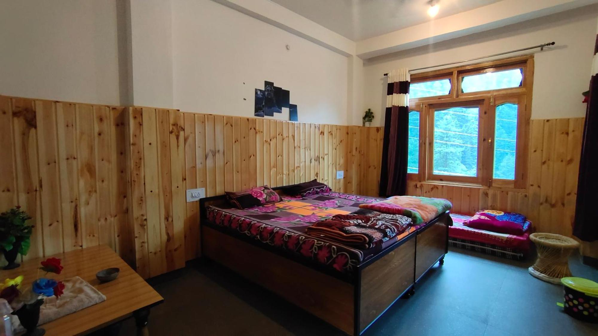 Snow View Guest House Kasol Quarto foto